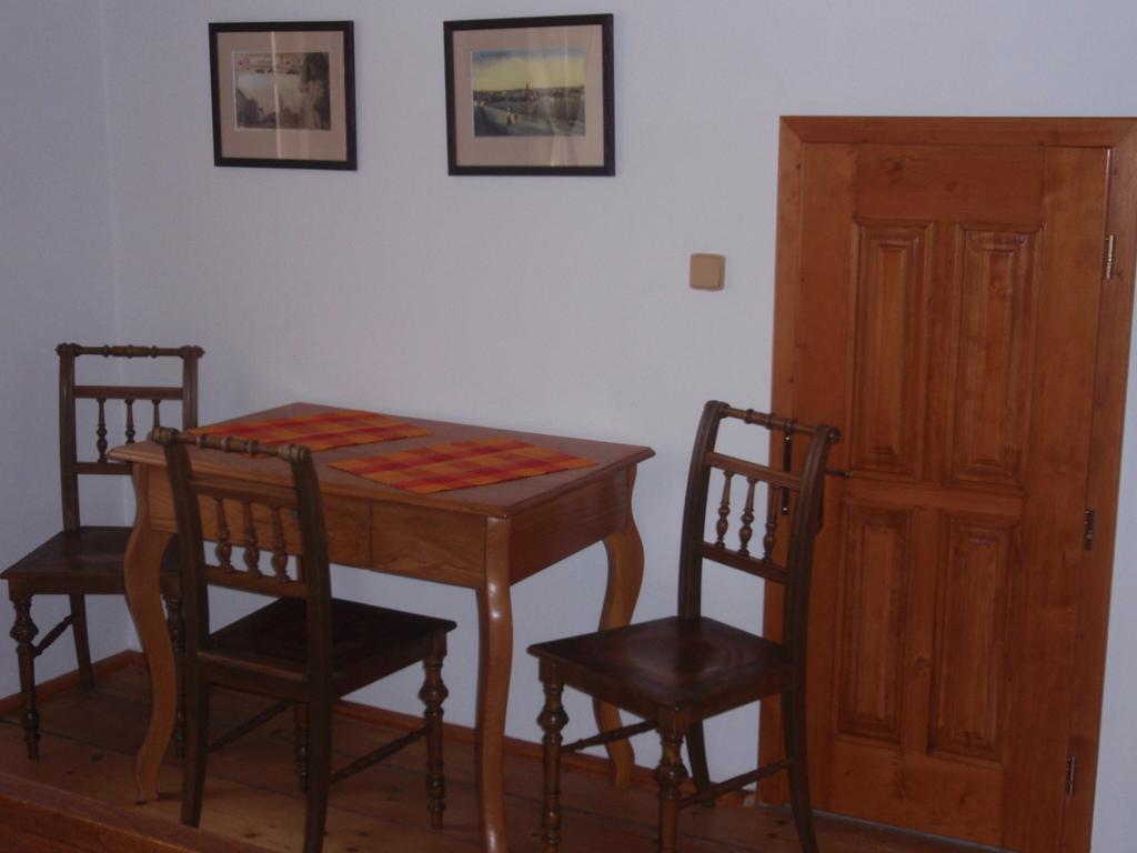 Apartmany Pod Vezi Славонице Номер фото